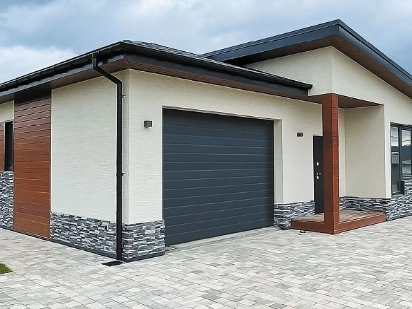 Cекционные ворота 3300х2150 мм антрацитовые DoorHan RSD02, naberezhnye-chelny.doorhan.ru